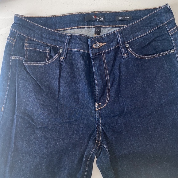 Kiind of Sexy Skinny Blue Jeans - Picture 12 of 14